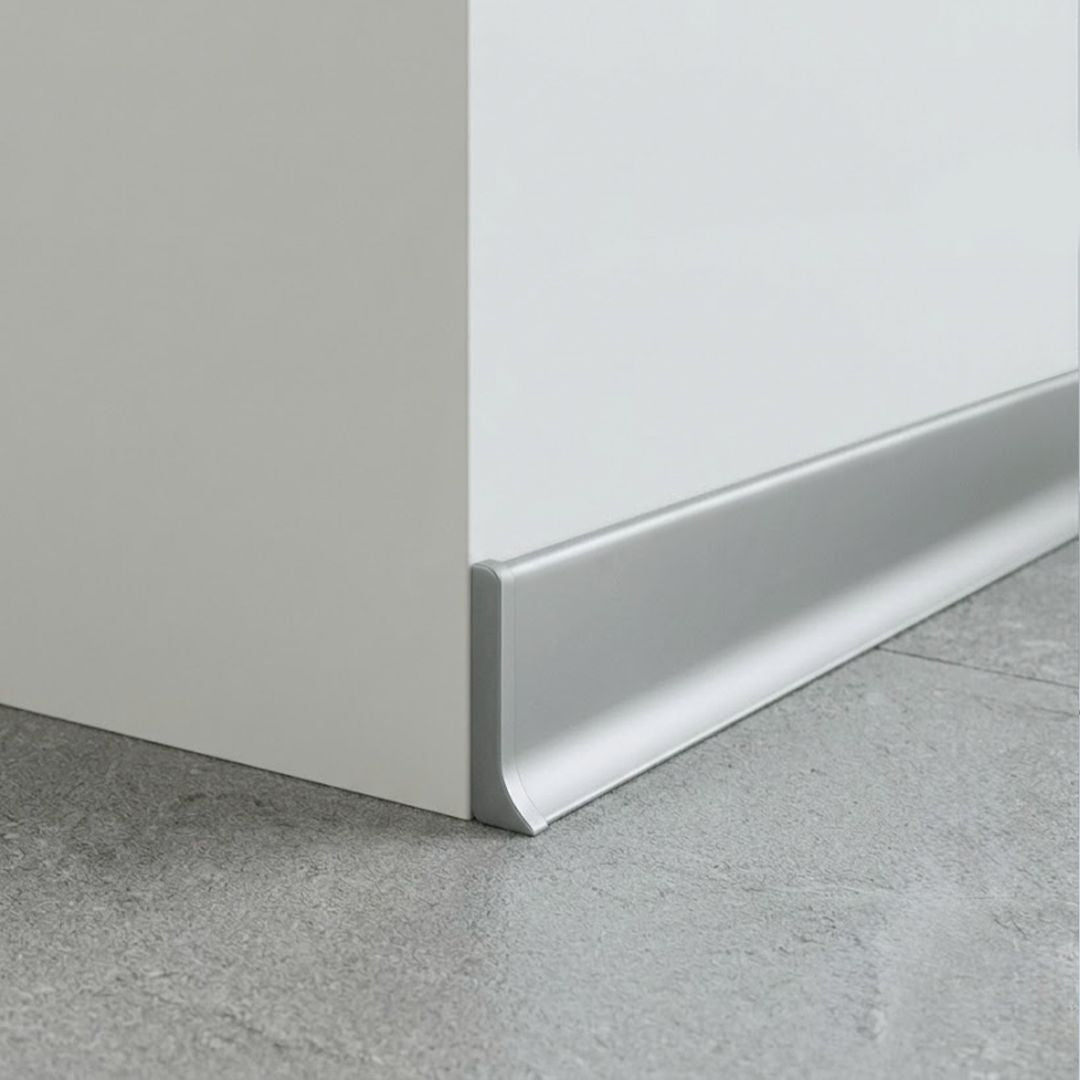 AD40 Silver Aluminum Skirting
