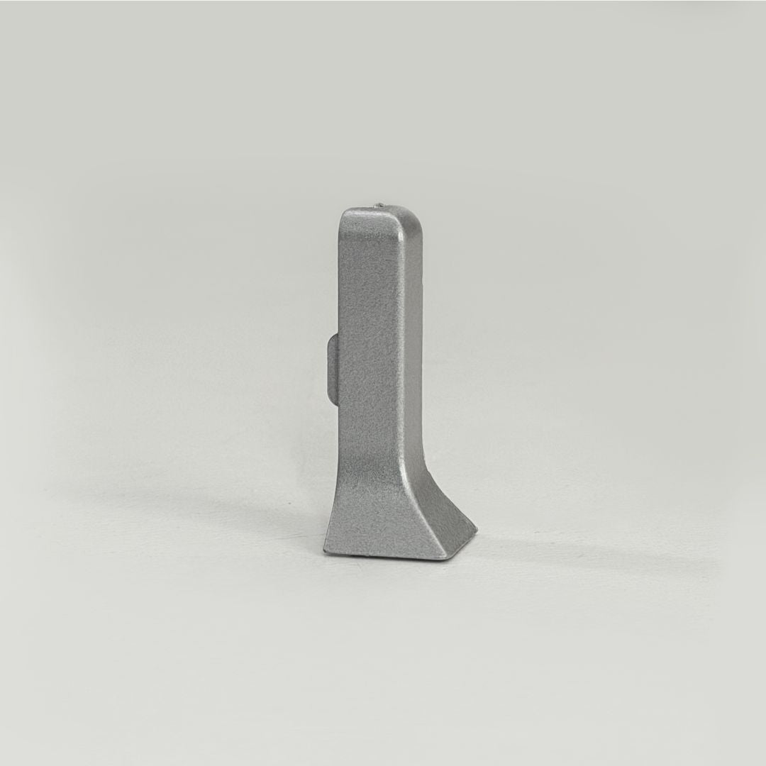 AD40 Silver Aluminum Skirting