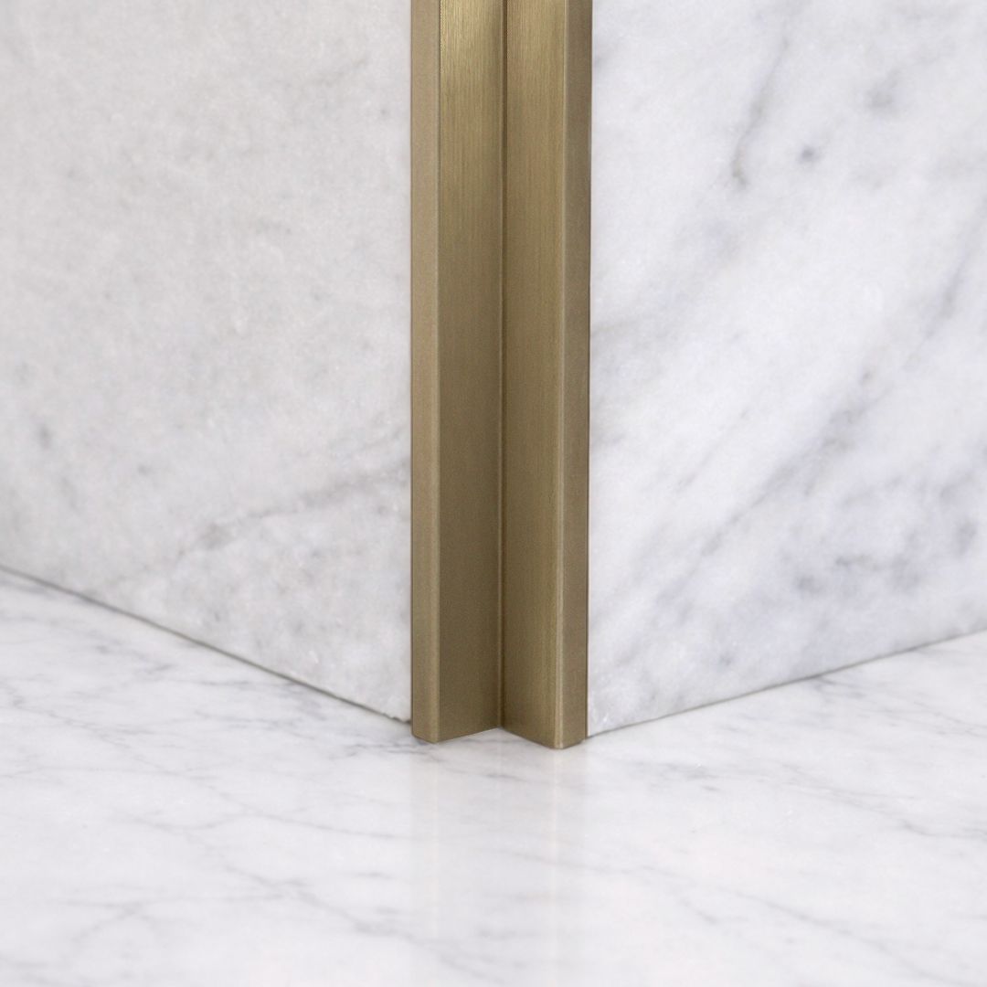 XB 9 Outer Corner